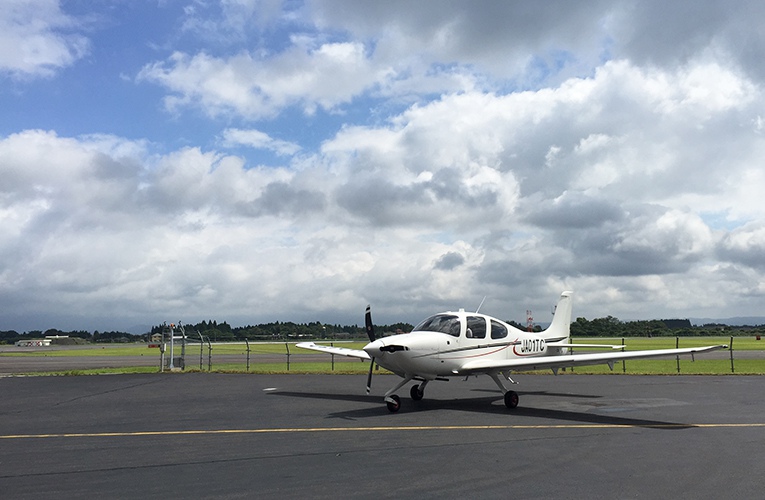 航空機使用事業の運航許可を得ました