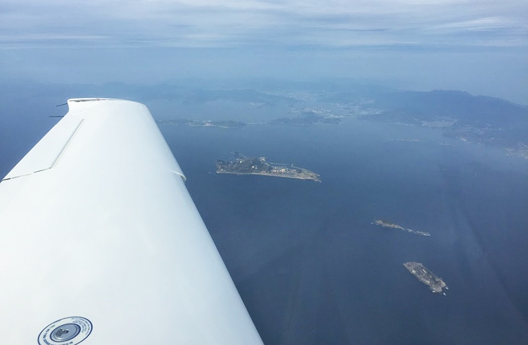 軍艦島と高島