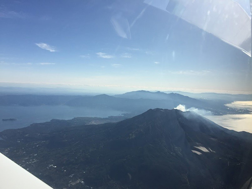 小型機から見た桜島